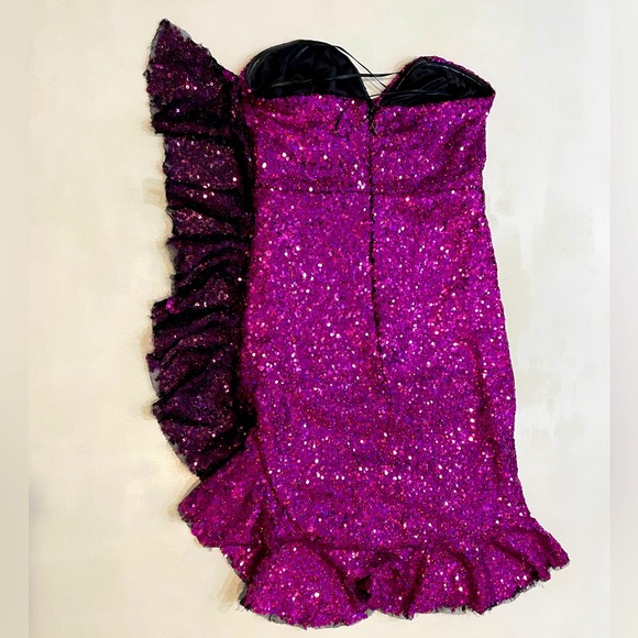 Hot Pink Sequined Mini Dress - Picture 5 of 6